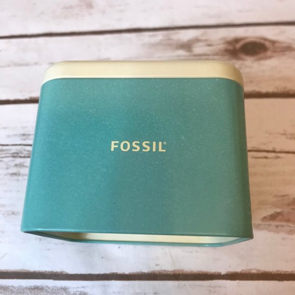 Fosssil Balloon Watch Tin - Picture 4 of 7